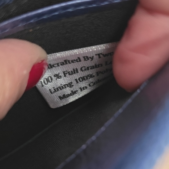 Women's Periwinkle Zippered Wallet - Picture 6 of 7